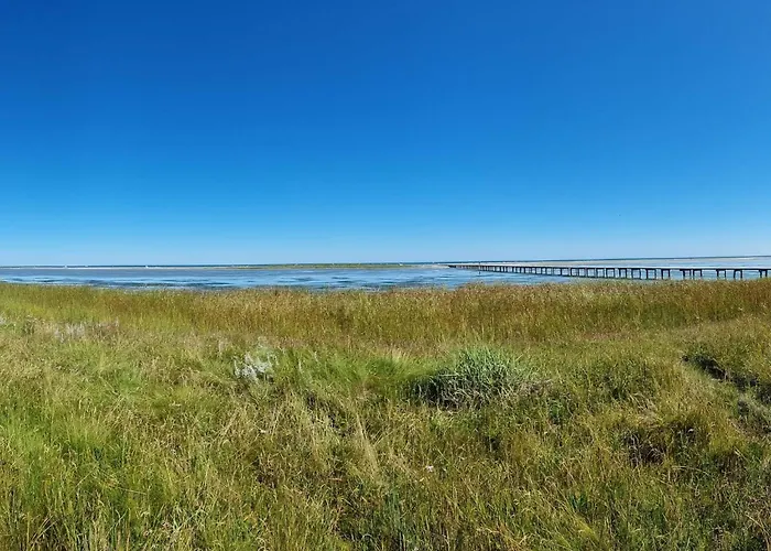 Tranquil Waterfront Cottage-by Traum Hébergement de vacances Hadsund